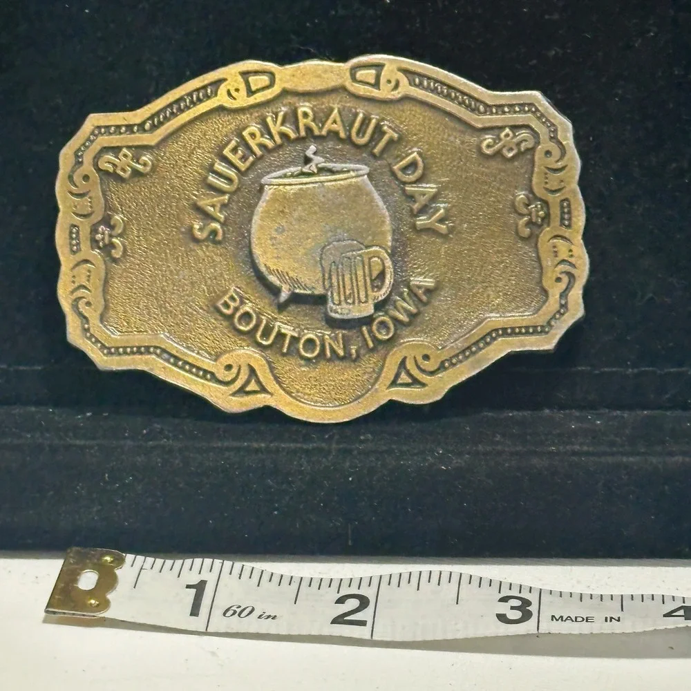Vintage Sauerkraut Day Bouton Iowa Crock German Heritage Festival Belt Buckle